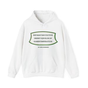 Hoodie: een man van cultuur, drinkt zijn Klok op kamertemperatuur